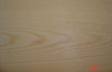 0.45 mm Natural Yellow Pine Crown Cut Veneer With Crown Grain