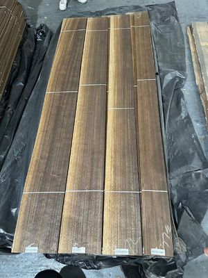 Smoked/Fumed Eucalyptus Wood Quarter Cut Veneer Sheets For Decoration