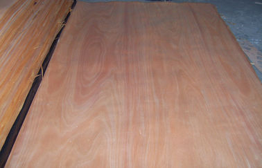 Natural Yellow Okoume Veneer , 0.20 mm - 0.60 mm Rotary Cut Veneer