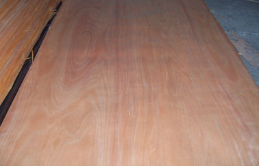 Natural Yellow Okoume Veneer , 0.20 mm - 0.60 mm Rotary Cut Veneer