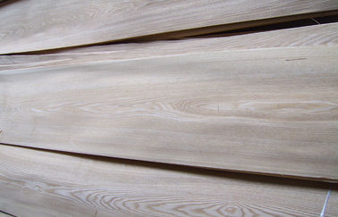 Natural Russia White Ash Wood Veneer Plywood Crown Cut For Furniture