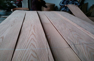 Red OakWood Veneers Sheets For Flooring , Crown Cut Wooden Veneer