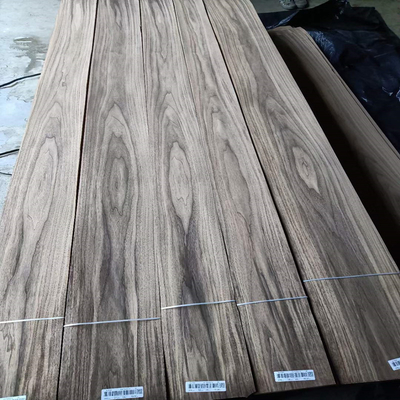 Natural American Walnut Crown Cut/Plain Cut  Veneer Sheet For Hotel Decoration