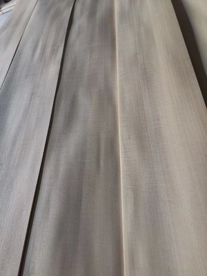 Milk White Basswood Crown Cut Veneer Sheet For Dyeing Veneer / Plywood