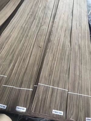 Natural Dark Color American Walnut Crown Cut / Plain Cut  Veneer Sheet For Plywood