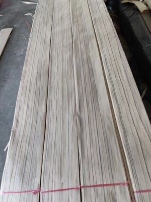 Natural Sliced Cut Light Color Paldao Wood Quarter Cut Veneer With Black Line