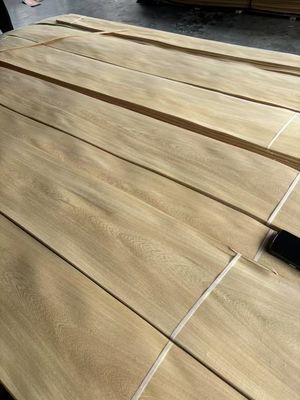 High Quality Eyong Crown Cut / Plain Cut Veneer For Hotel Decoration