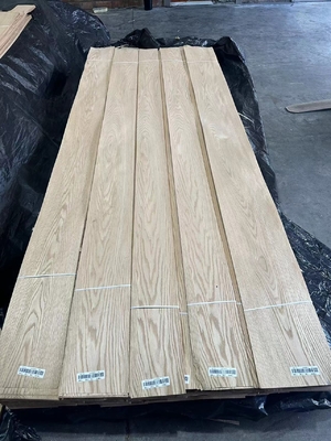 Create a Luxurious Cabinetry Look with Natural Red Oak Crown Cut Veneer's Smooth Texture