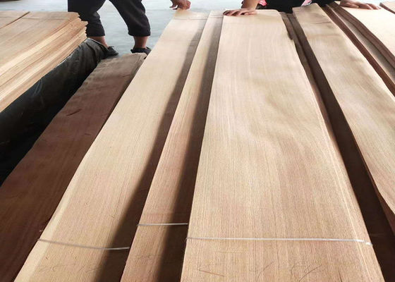 Quarter Cut Brown Ash Wood Veneer Sheets For Furniture 0.2mm For Plywood