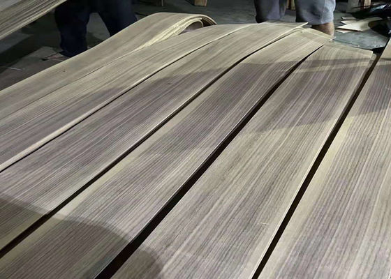 2.5 - 3.8m Length American Black Walnut Veneer Sheet For Plywood