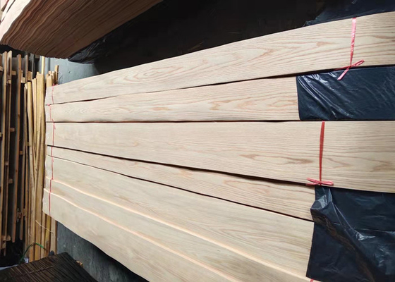 Crown Cut Thin Red Oak Veneer Sheet 2.2m - 2.7m Length For Door Skin