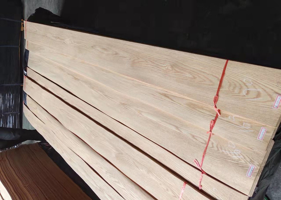 Crown Cut Thin Red Oak Veneer Sheet 2.2m - 2.7m Length For Door Skin