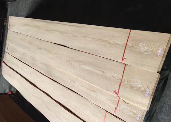 Crown Cut Thin Red Oak Veneer Sheet 2.2m - 2.7m Length For Door Skin