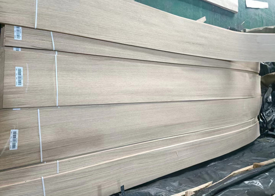 Quarter Sawn Natural White Oak Veneer Plywood Sheets For Furniture