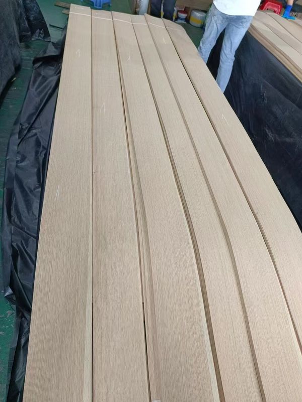 American White Oak Quarter Cut Veneer Sheets With 0.5mm Thickness For Plywood
