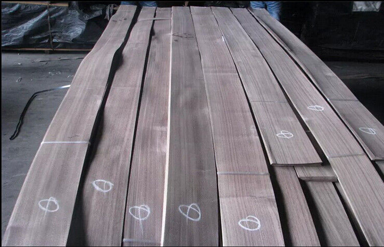 Natural Wood Walnut Veneer  Quarter Cut Grain AAA Grade for Hotel Furniture