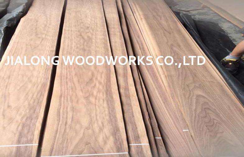 Crown Cut Natural Sliced Veneer Sheet Interior decorative , Black Walnut Wood